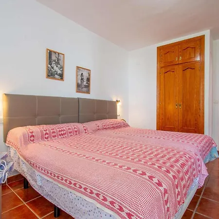 En Edificio Torresol, 1ª Linea De Playa En Apartamento Nerja